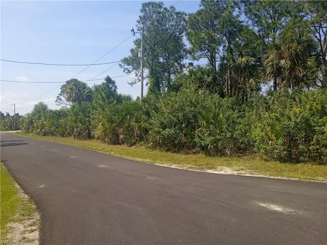 2800 28th ST W, LEHIGH ACRES FL 33971