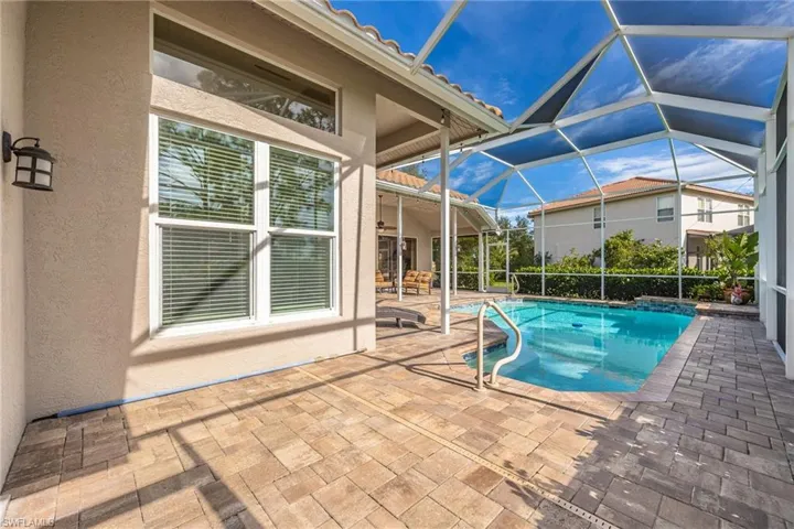2201  Oxford Ridge  CIR, Lehigh Acres, FL 33973