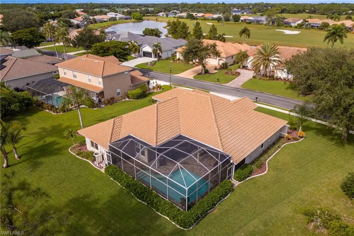 2201  Oxford Ridge  CIR, Lehigh Acres, FL 33973