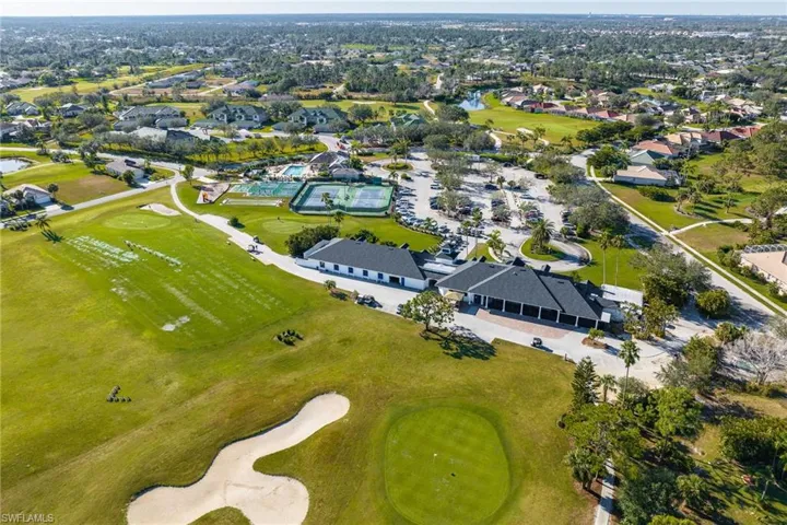 2201  Oxford Ridge  CIR, Lehigh Acres, FL 33973