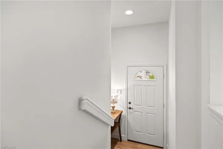 8415  Excalibur  CIR, Naples, FL 34108
