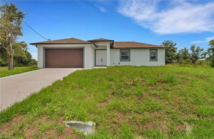 2528  68TH W ST, Lehigh Acres, FL 33971