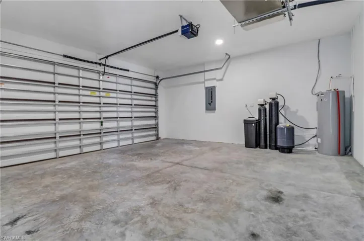 2528  68TH W ST, Lehigh Acres, FL 33971