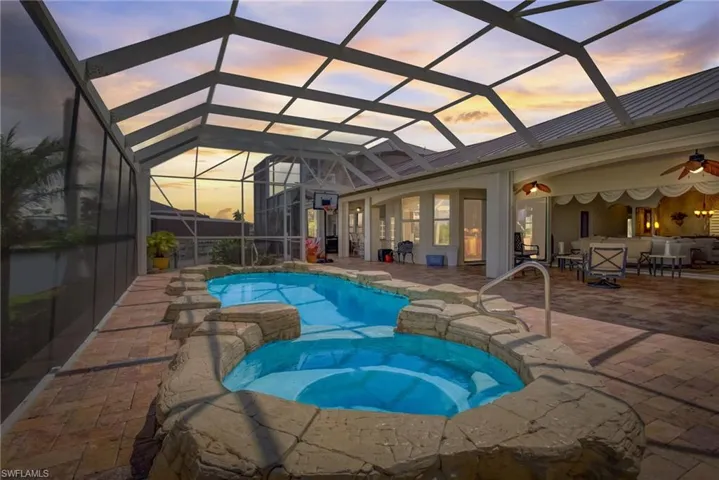 Rock Pool and Jacuzzi