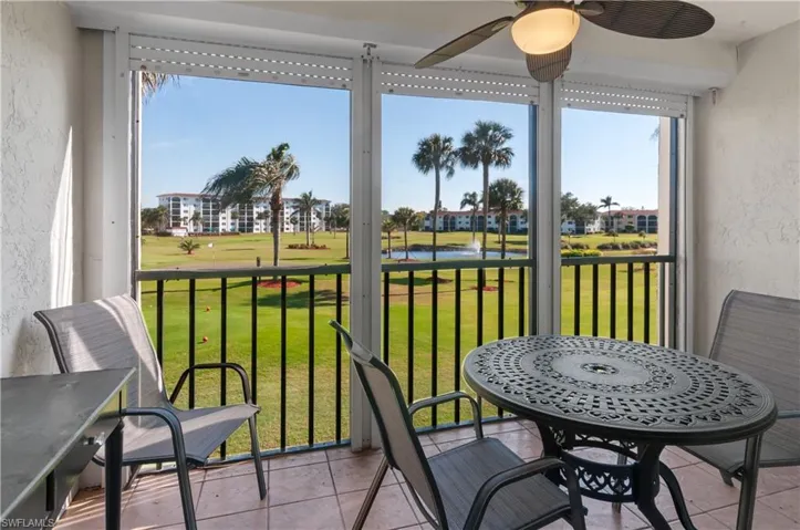 17  High Point N CIR, Naples, FL 34103
