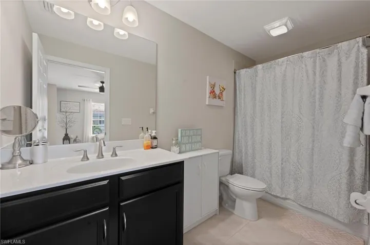 3852  Tilbor  CIR, Fort Myers, FL 33916