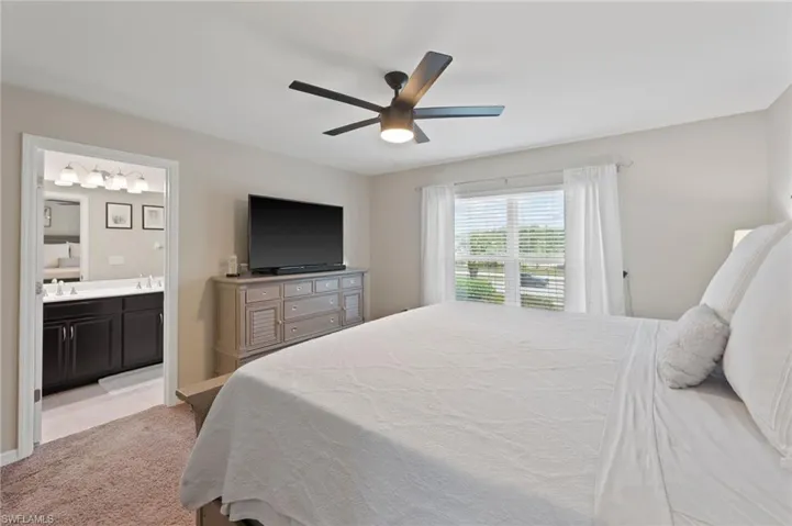 3852  Tilbor  CIR, Fort Myers, FL 33916