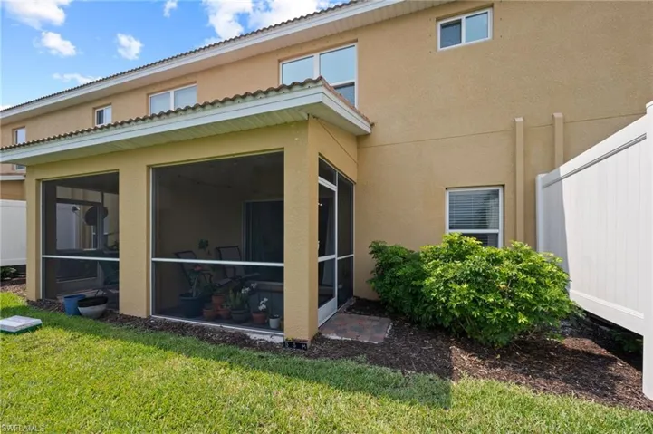 3852  Tilbor  CIR, Fort Myers, FL 33916