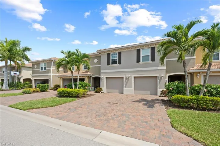 3852  Tilbor  CIR, Fort Myers, FL 33916