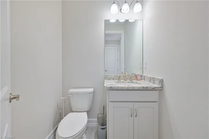18237  Everson Miles  CIR, North Fort Myers, FL 33917