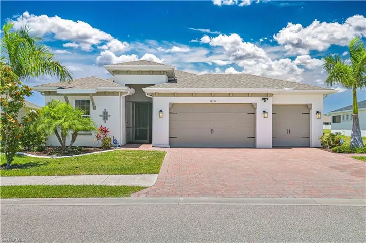 18237  Everson Miles  CIR, North Fort Myers, FL 33917