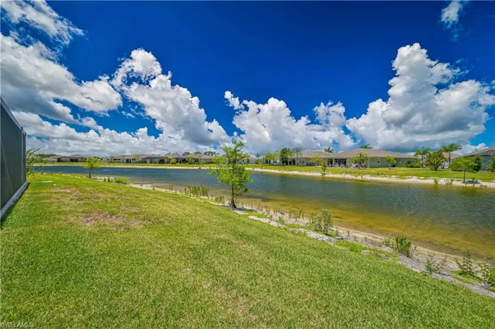 18237  Everson Miles  CIR, North Fort Myers, FL 33917