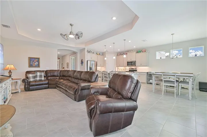 18237  Everson Miles  CIR, North Fort Myers, FL 33917