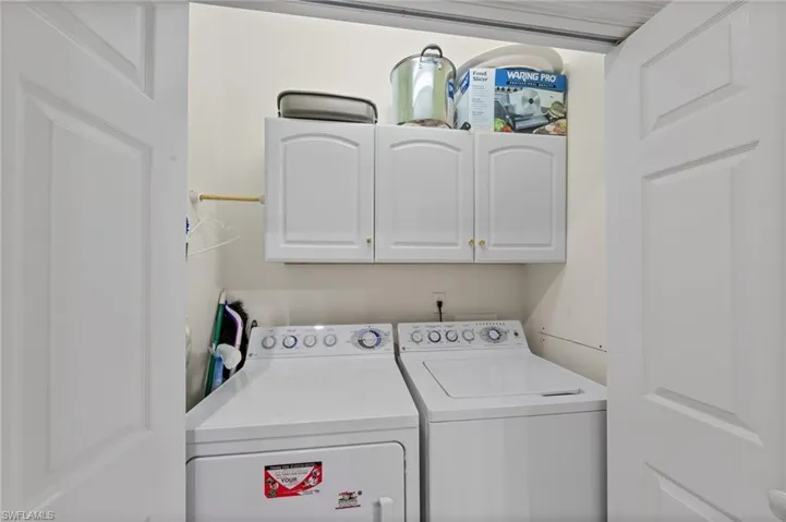 WASHER & DRYER