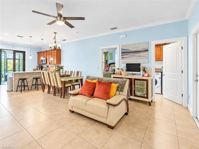 2735 12th Ave Ne, Naples, Florida 34120