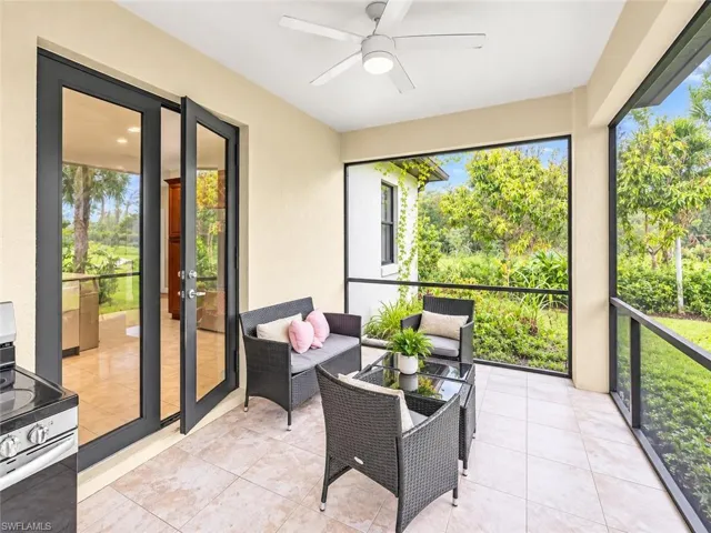 2735 12th Ave Ne, Naples, Florida 34120