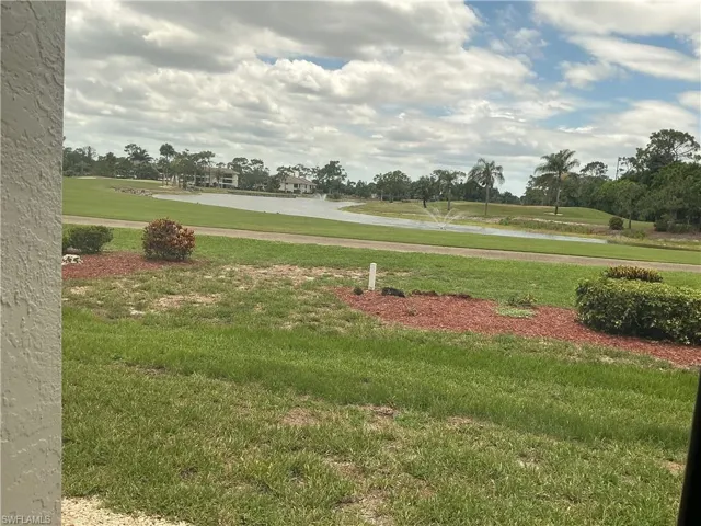 5845 Trailwinds Dr 515, Fort Myers, Florida 33907