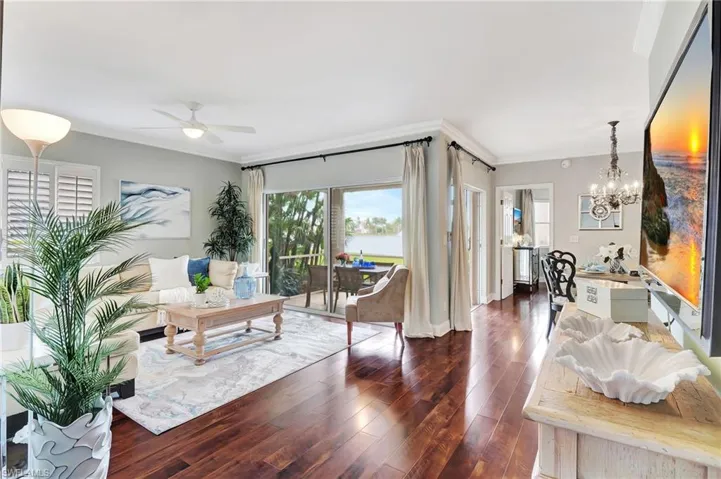 2651  Citrus Lake  DR, Naples, FL 34109