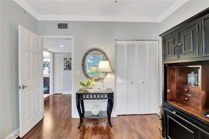 2651  Citrus Lake  DR, Naples, FL 34109