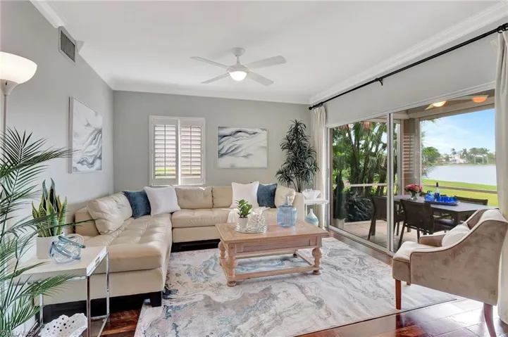 2651  Citrus Lake  DR, Naples, FL 34109