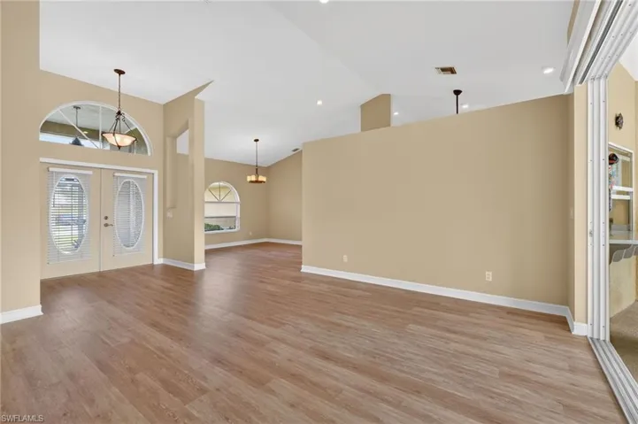 5329 SW 8th  CT, Cape Coral, FL 33914