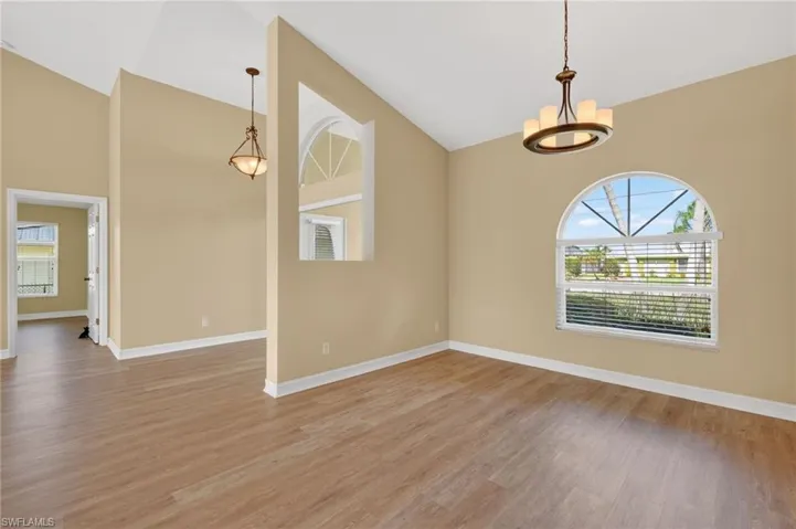 5329 SW 8th  CT, Cape Coral, FL 33914