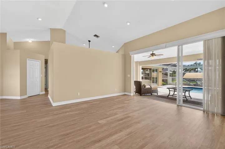 5329 SW 8th  CT, Cape Coral, FL 33914