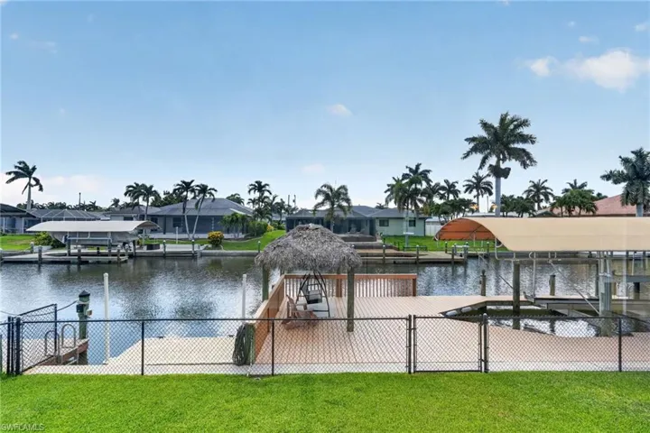 5329 Sw 8th Ct, Cape Coral, Florida 33914