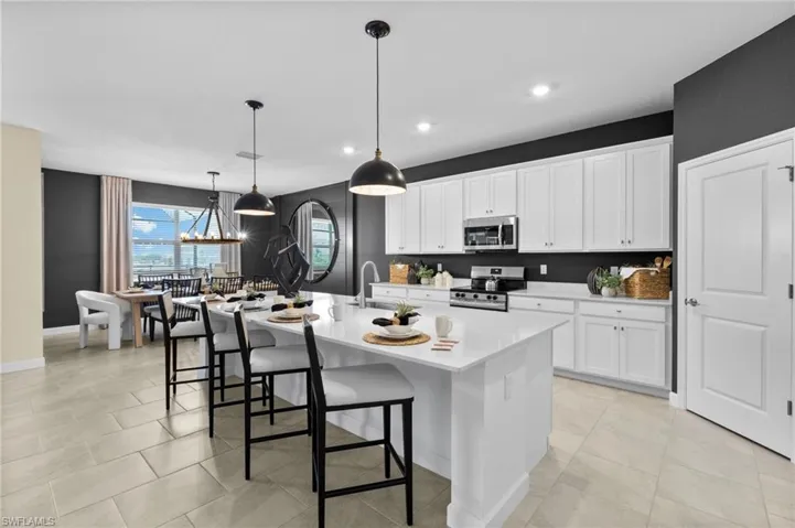 17747 Saddleback Loop, North Fort Myers, Florida 33917