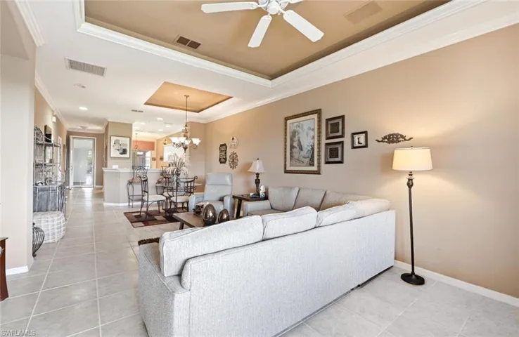 4834 Hampshire Ct 303, Naples, Florida 34112