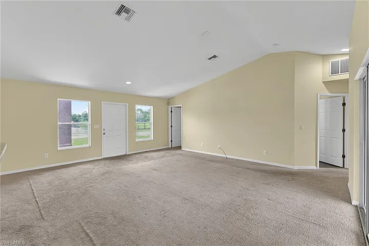 2909 38th St Sw, Lehigh Acres, Florida 33976