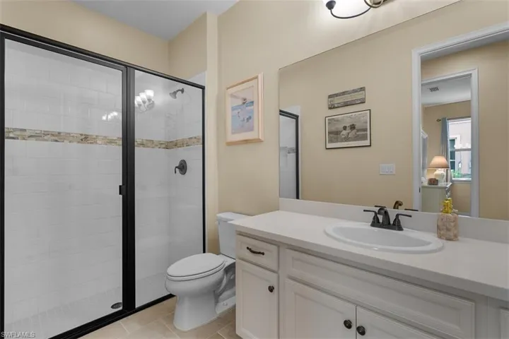 3865  Helmsman  DR, Naples, FL 34120