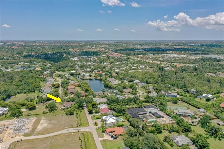 Bird's eye view in the heart of S Fort Myers