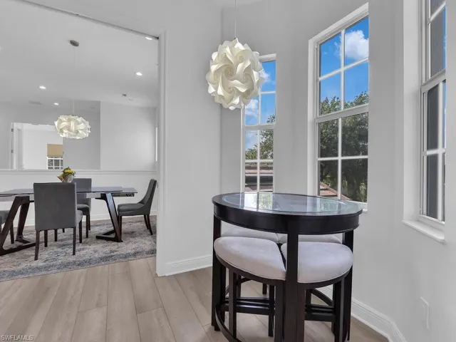 Breakfast Nook