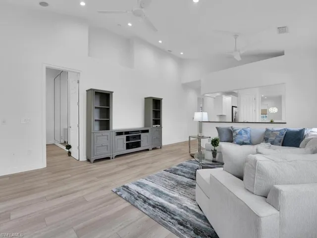 Split Bedroom Floor Plan
