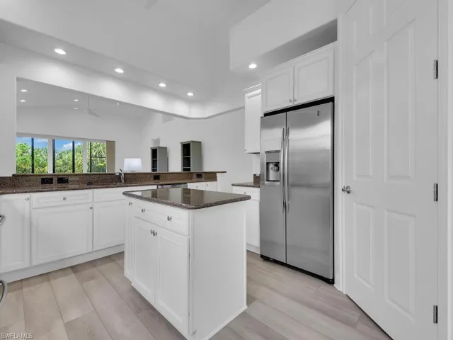 Kitchen w/ Walk-In Pantry