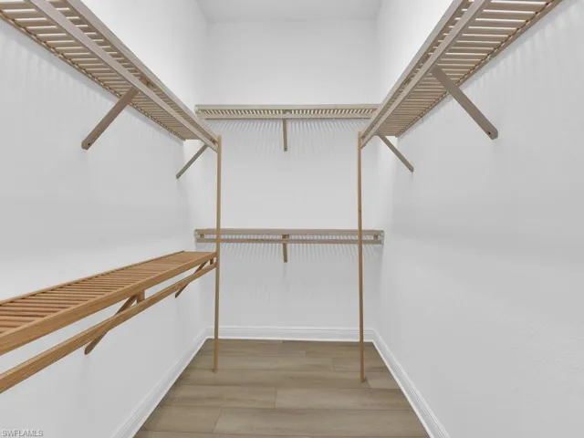 Master Suite Walk-In Closet
