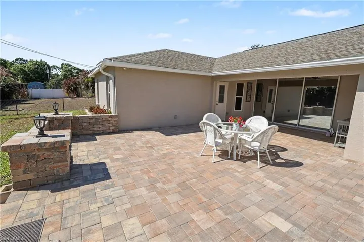 This is why you live in SWFL, and this is why you should buy this home!