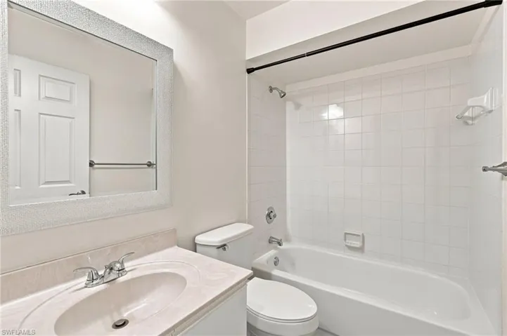 181 Grand Oaks Way 202, Naples, Florida 34110