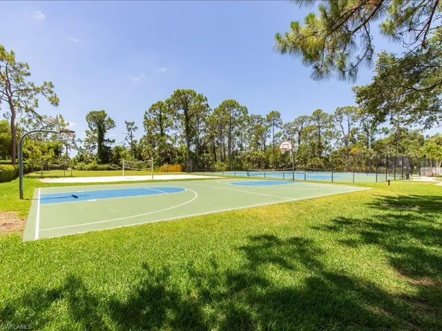 930 Marble Dr, Naples, Florida 34104
