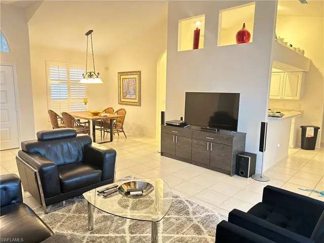 930 Marble Dr, Naples, Florida 34104