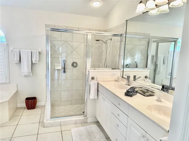 930 Marble Dr, Naples, Florida 34104