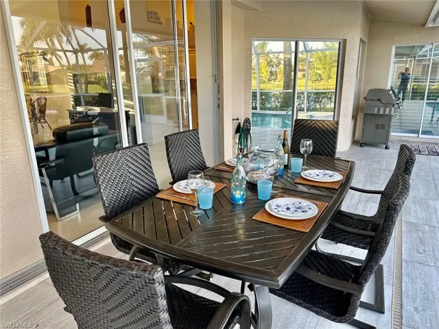 930 Marble Dr, Naples, Florida 34104