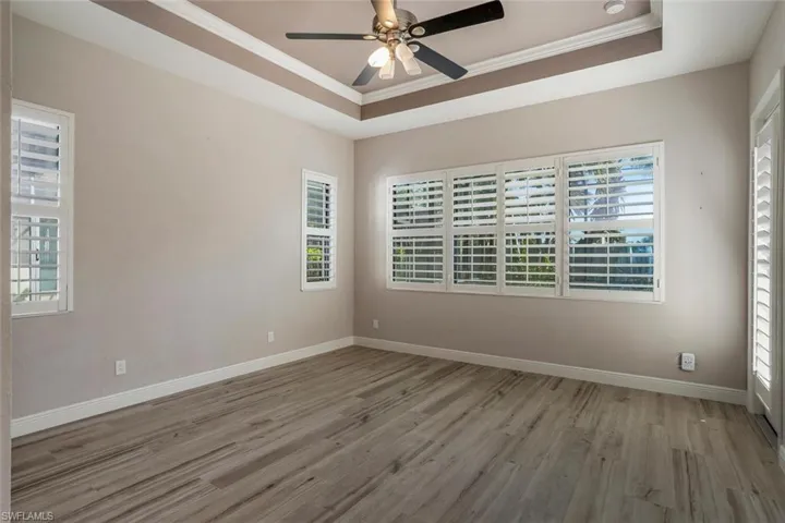 1646  Serrano  CIR, Naples, FL 34105