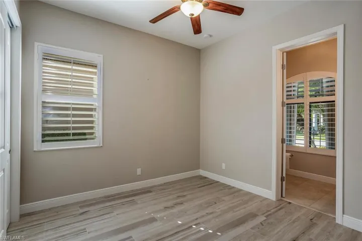 1646  Serrano  CIR, Naples, FL 34105