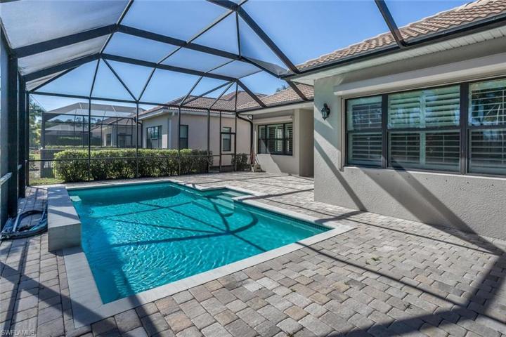 1646  Serrano  CIR, Naples, FL 34105