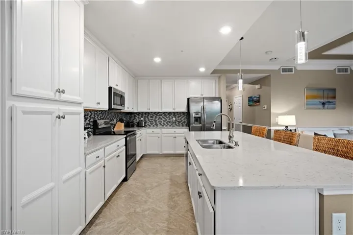 9596  Trevi  CT, Naples, FL 34113
