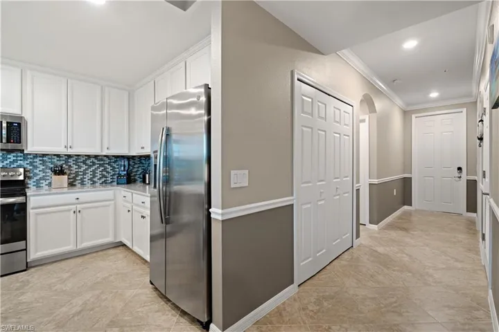 9596  Trevi  CT, Naples, FL 34113