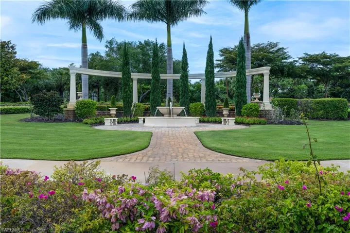 9596  Trevi  CT, Naples, FL 34113