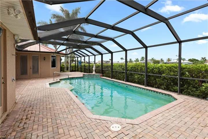 11913 Princess Grace Ct, Cape Coral, Florida 33991